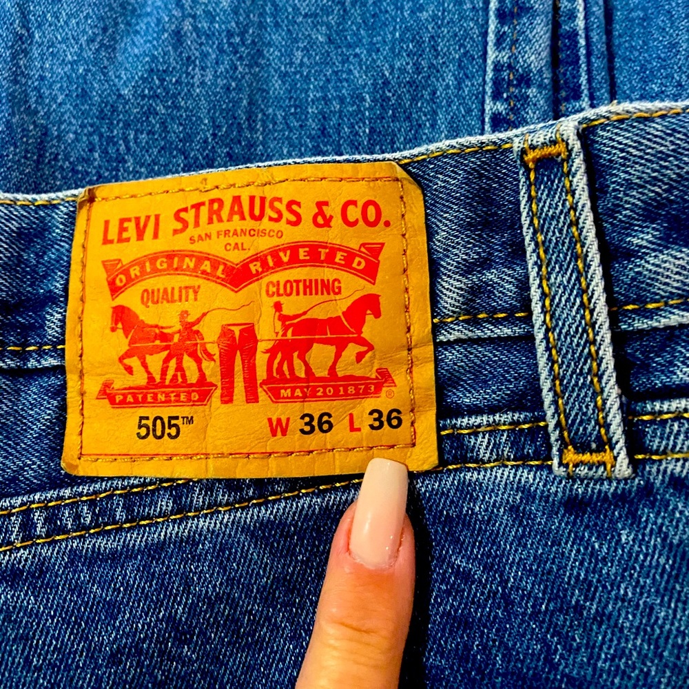 Men’s Levi’s like new!